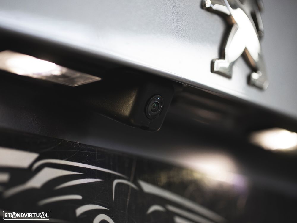 Peugeot e-2008 Allure Pack - 13