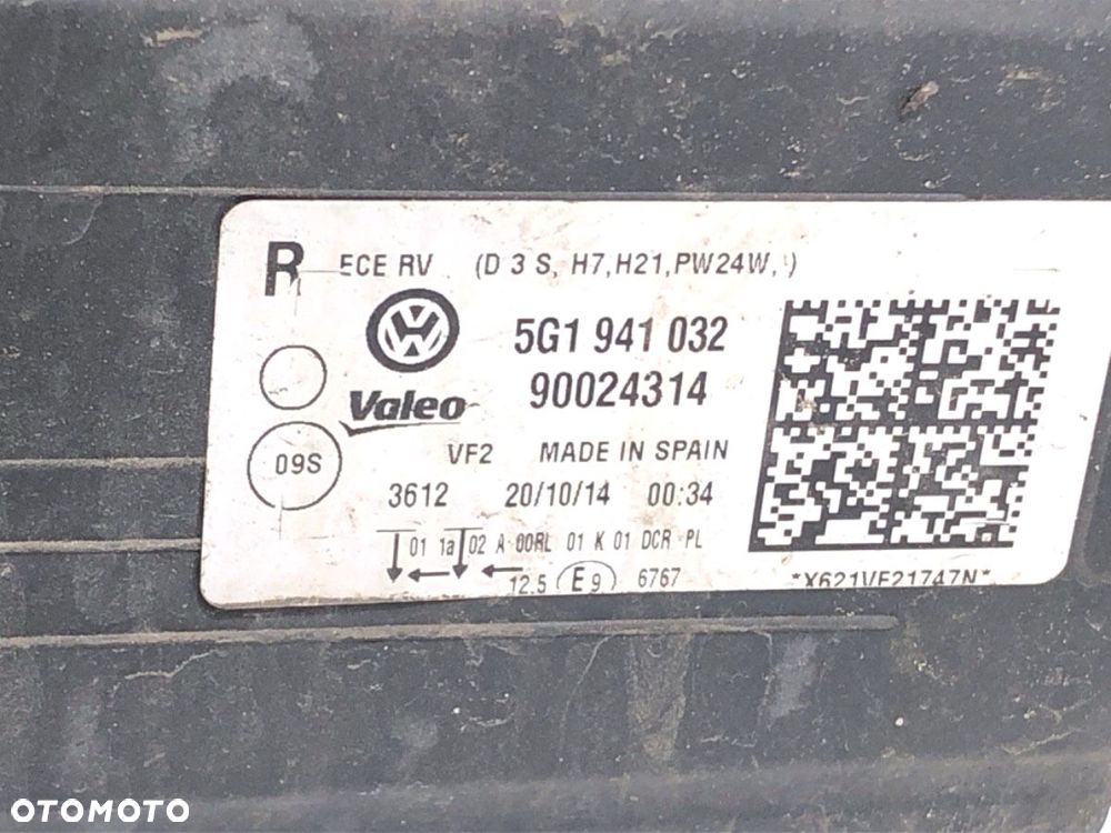 REFLEKTOR PRAWY PRZÓD XENON  VW GOLF VII (5G1, BQ1, BE1, BE2) 2012 - 2022 1.4 TSI 90 kW [122 KM] - 5