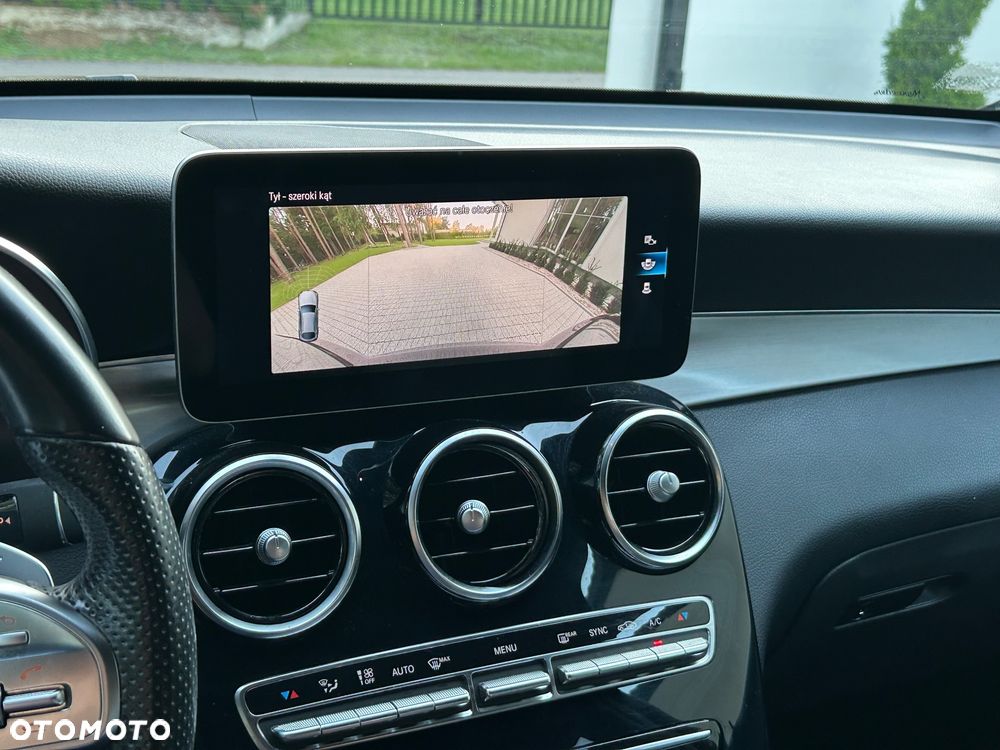 Mercedes-Benz GLC 220 d 4-Matic - 25