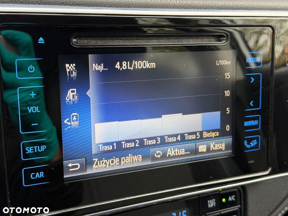 Toyota Auris 1.8 VVT-i Automatik Free Style - 35