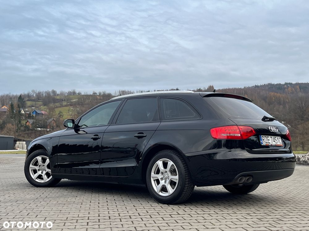 Audi A4 Avant 2.0 TDI DPF Ambiente - 11