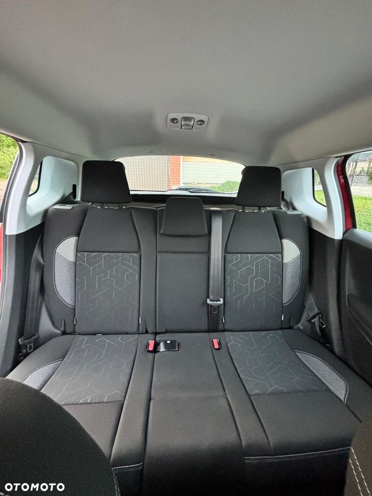 Peugeot 2008 1.2 Pure Tech Active - 12