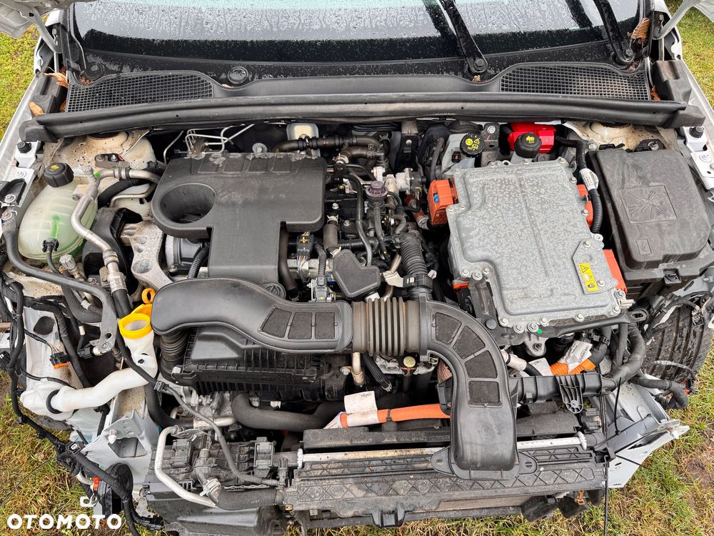 Renault Clio 1.6 E-TECH Techno - 11