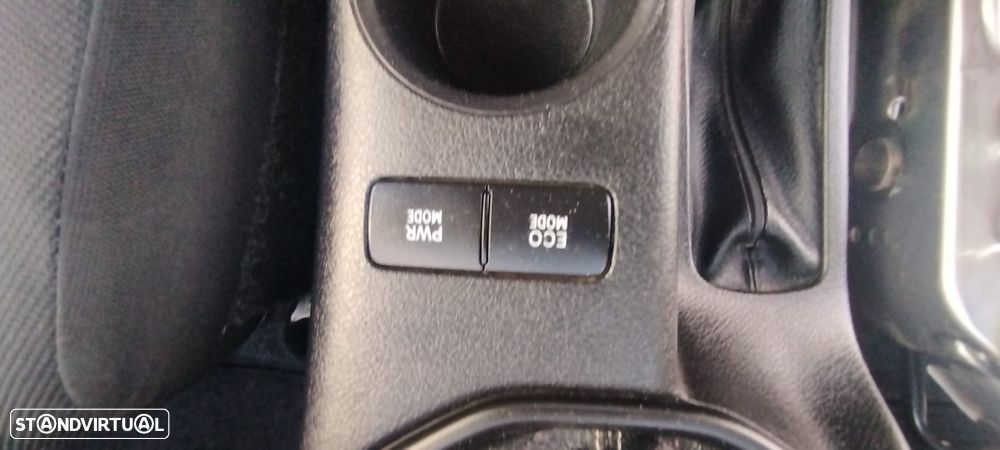 Toyota HILUX KINGCAB 4WD 2.4 D-4D 150CV || 4X4 - 13