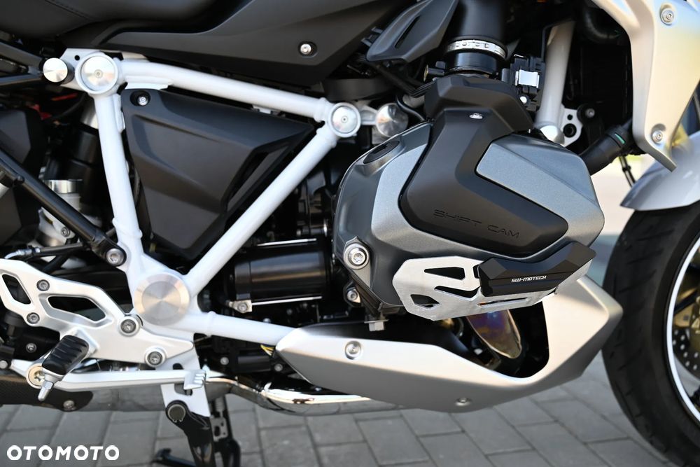 BMW R - 11
