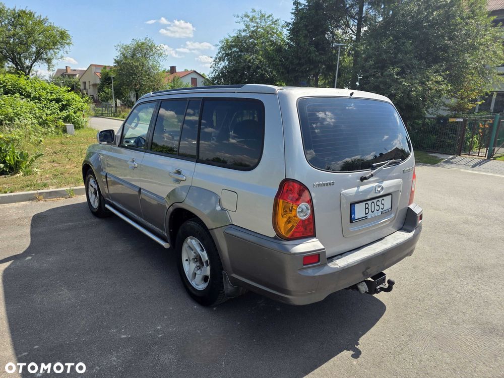 Hyundai Terracan - 3