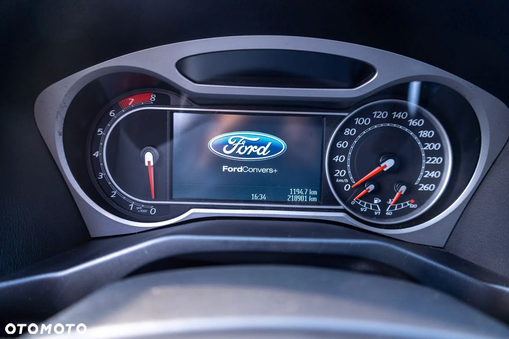 Ford Mondeo 2.0 Titanium - 27