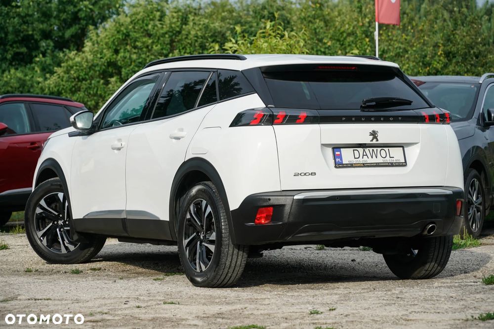 Peugeot 2008 BlueHDi 130 EAT8 Allure Pack - 12