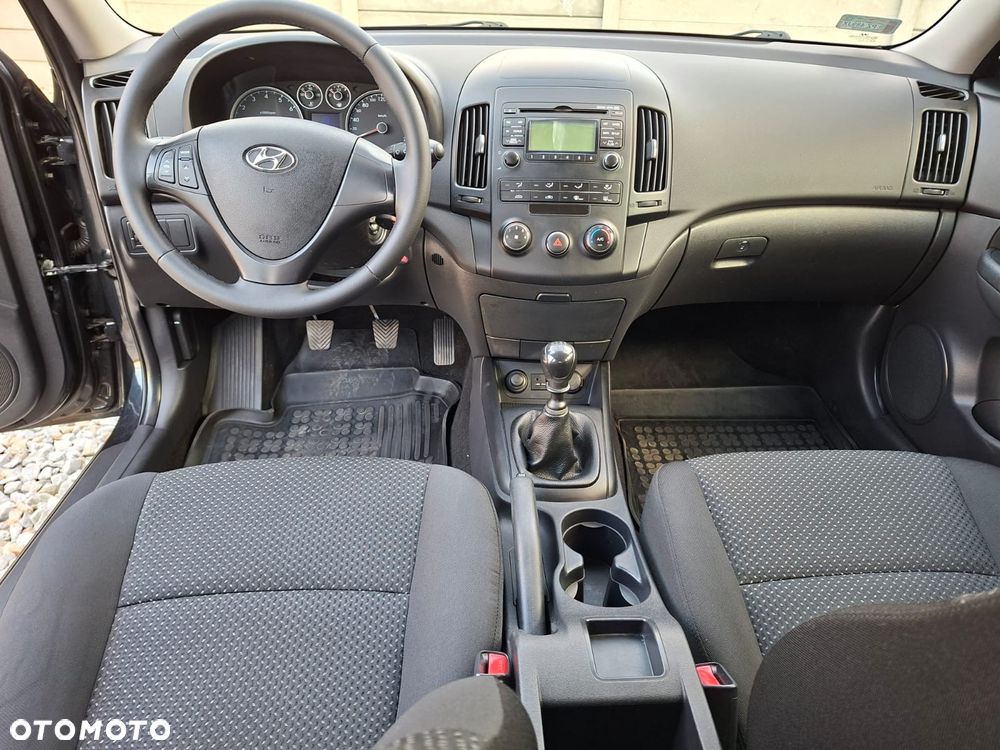 Hyundai i30 1.4 Classic - 8