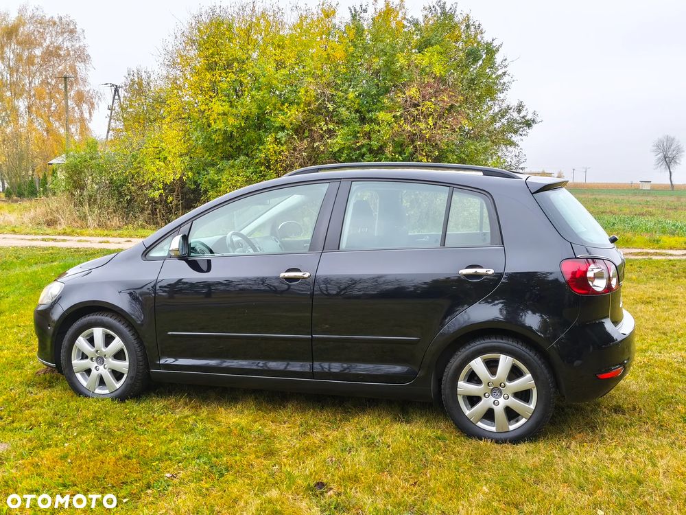 Volkswagen Golf Plus - 23