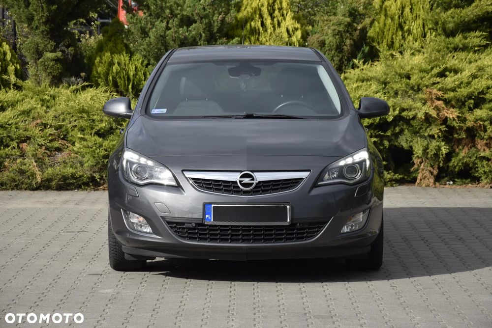 Opel Astra 1.6 Enjoy EU6 - 21