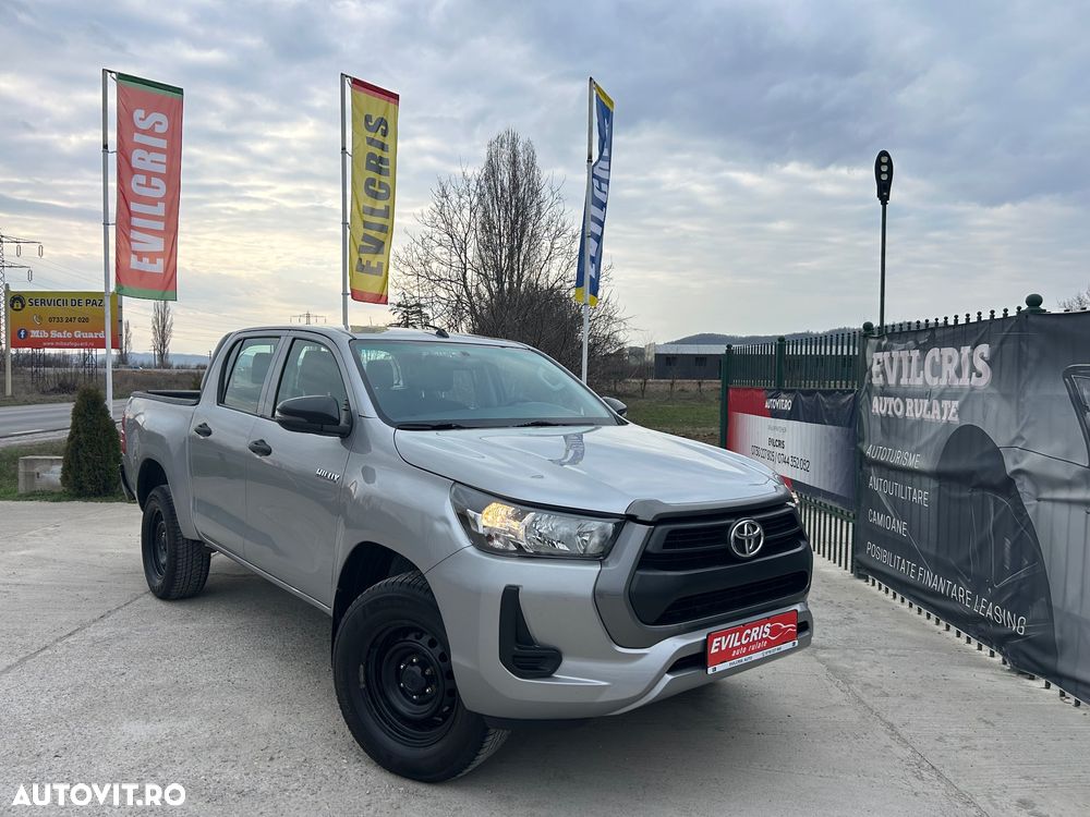 Toyota Hilux 2.4D 150CP 4x4 Double Cab 6MT Style - 1