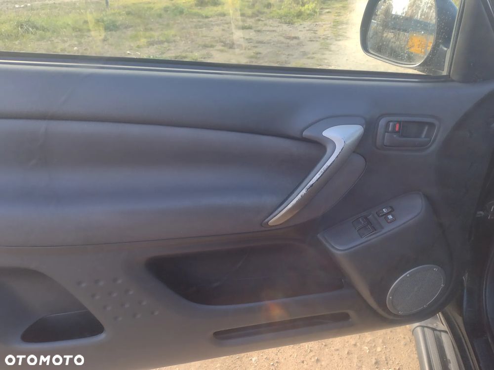 Toyota RAV4 2.0 D-4D Prestige - 10