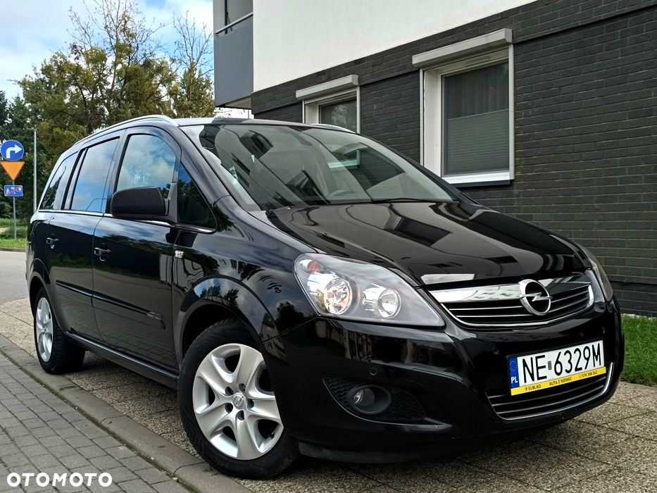Opel Zafira - 2