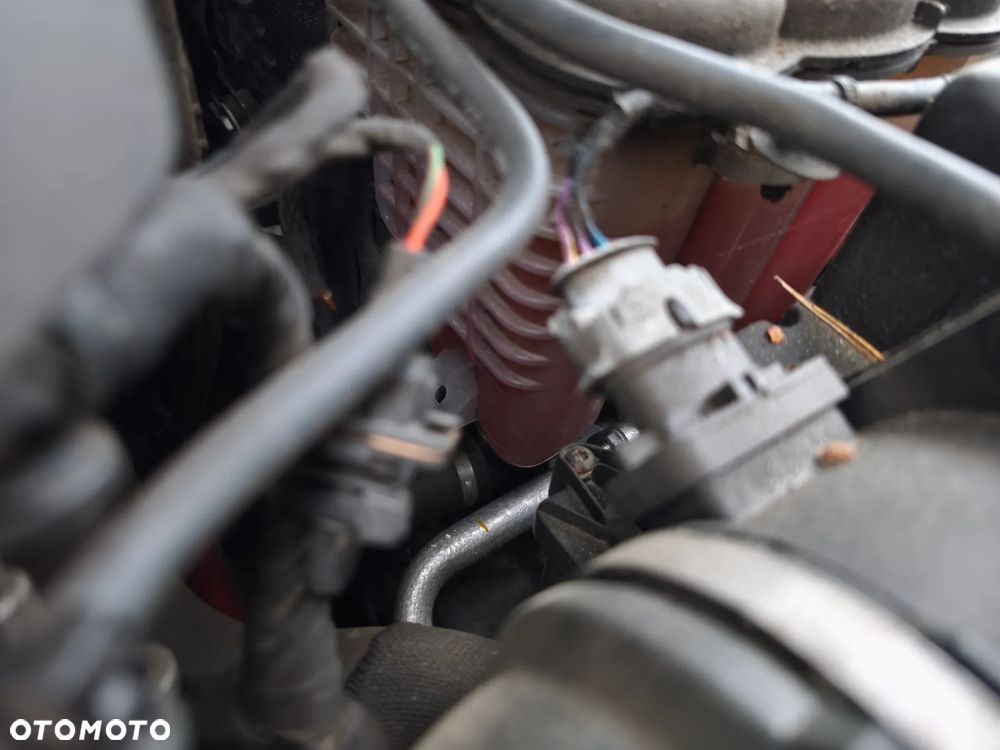 Jaguar XE 2.0 D AWD R-Sport - 38