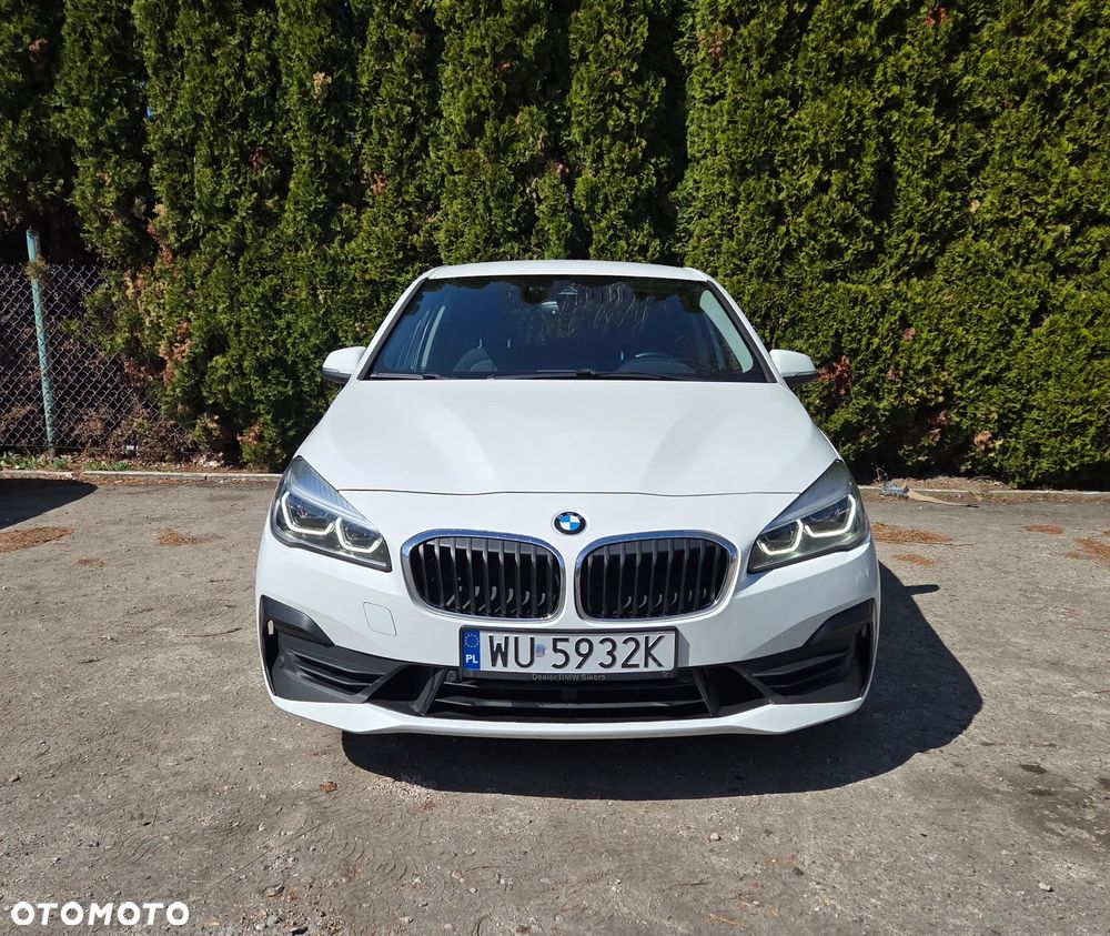 BMW Seria 2 218d - 6