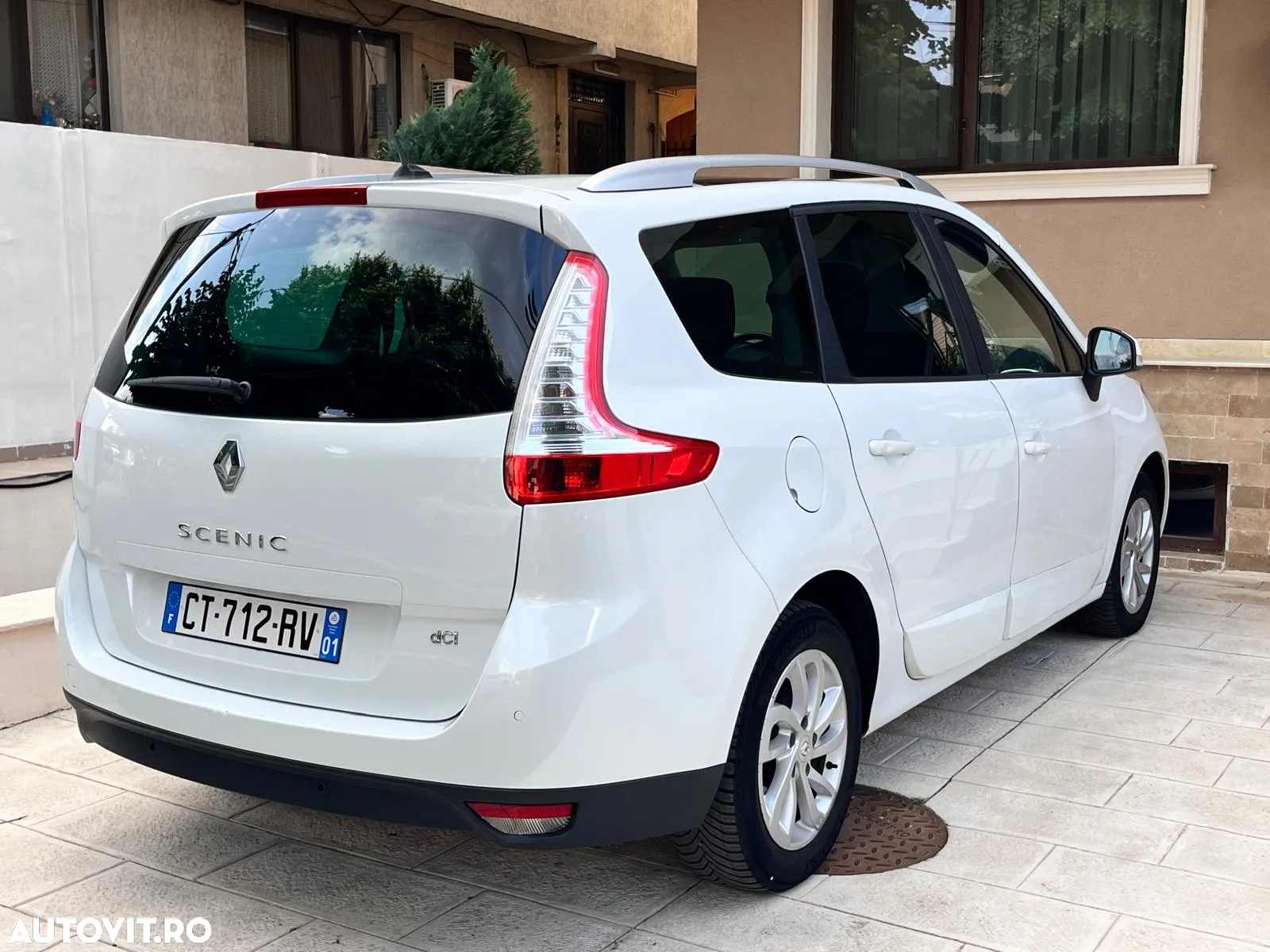 Renault Grand Scenic dCi 130 FAP Start & Stop Dynamique - 2