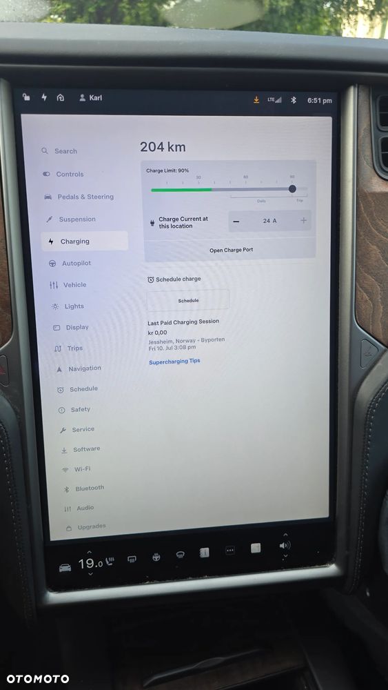 Tesla Model S - 19