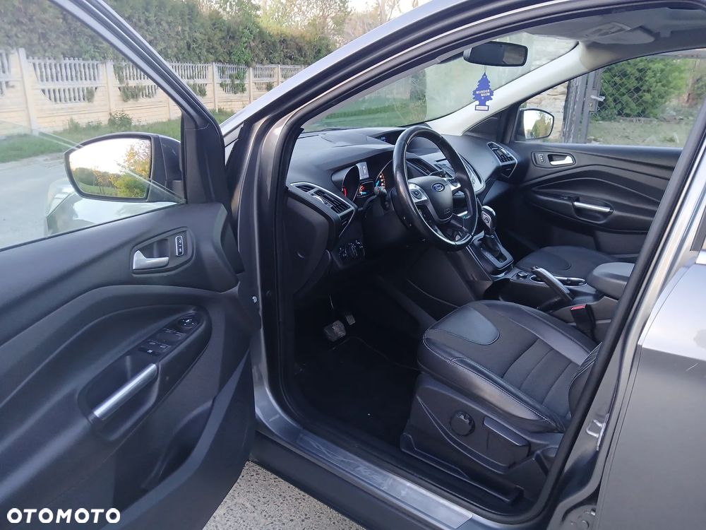 Ford Kuga 2.0 TDCi 4x4 Titanium - 3