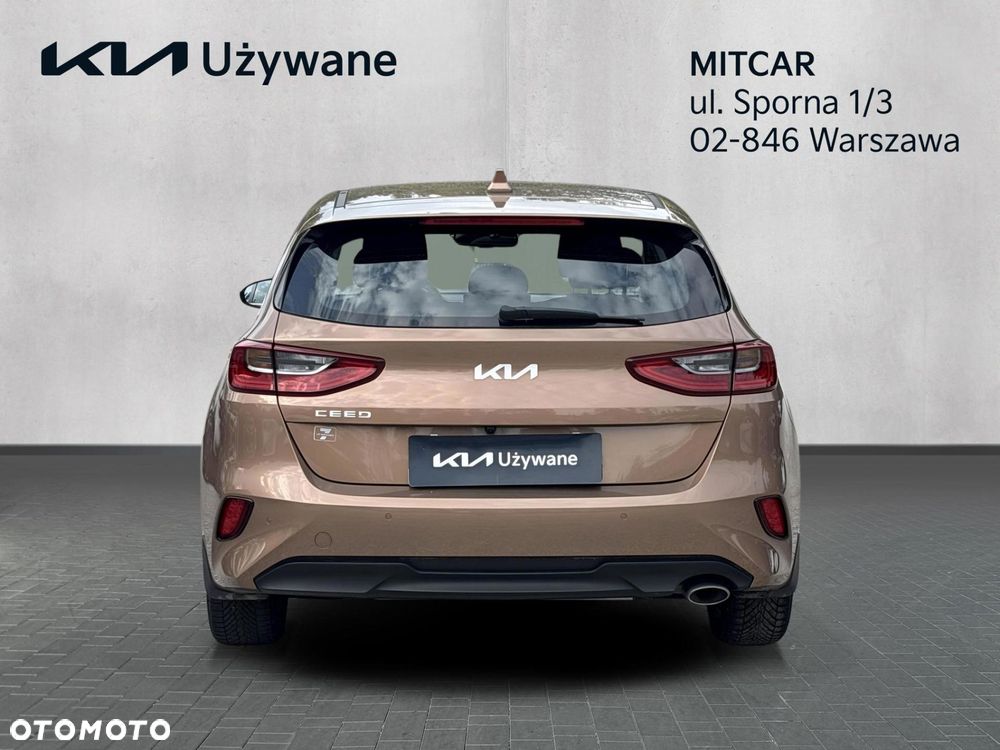Kia Ceed 1.5 T-GDI M - 5