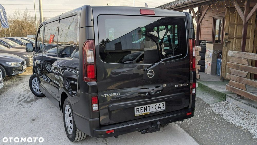 Opel Vivaro - 8