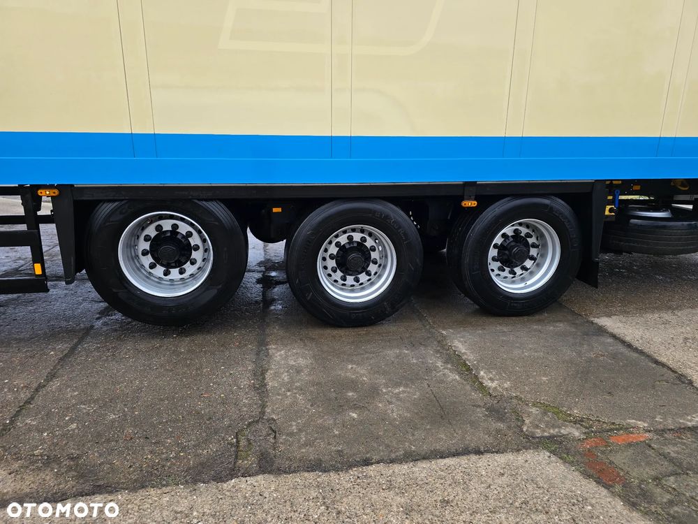 Schmitz Cargobull - 10