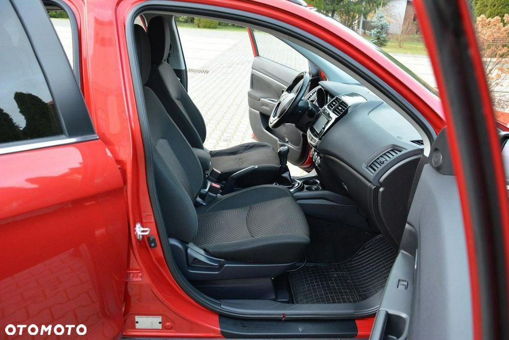 Mitsubishi ASX 1.6 2WD Diamant Edition - 17