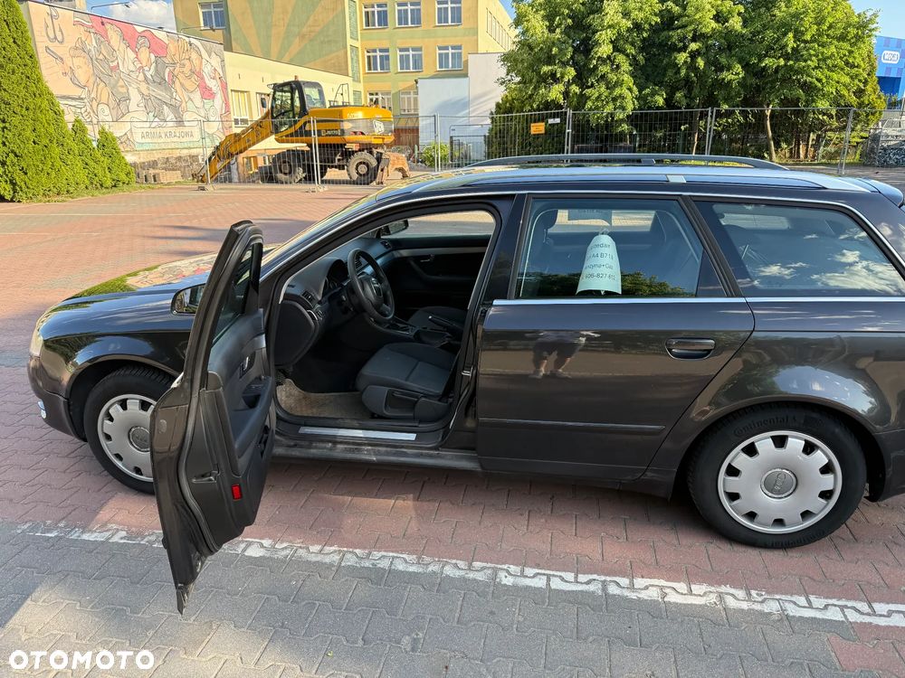 Audi A4 Avant - 14
