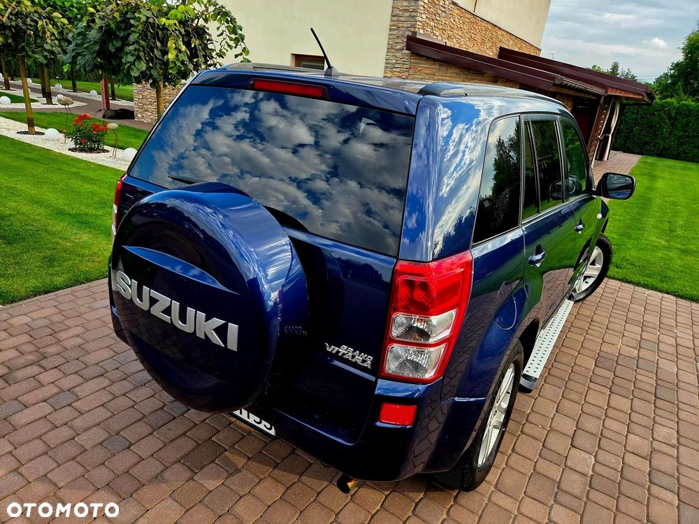 Suzuki Grand Vitara - 23