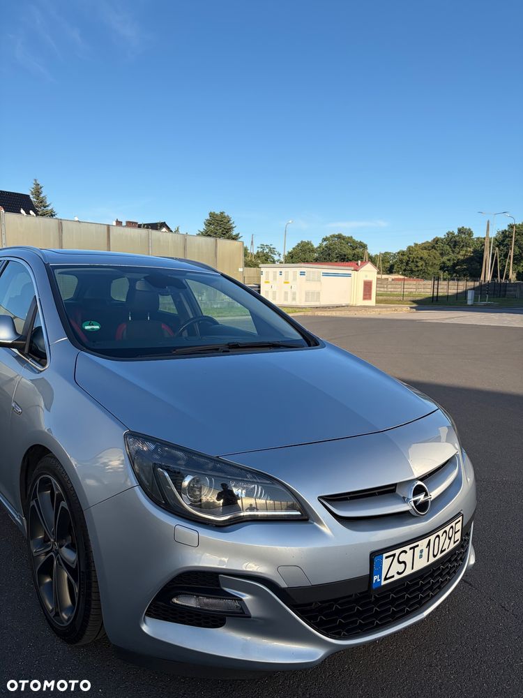 Opel Astra 2.0 BiTurbo CDTI DPF ecoFLEX SportsTourer St - 9