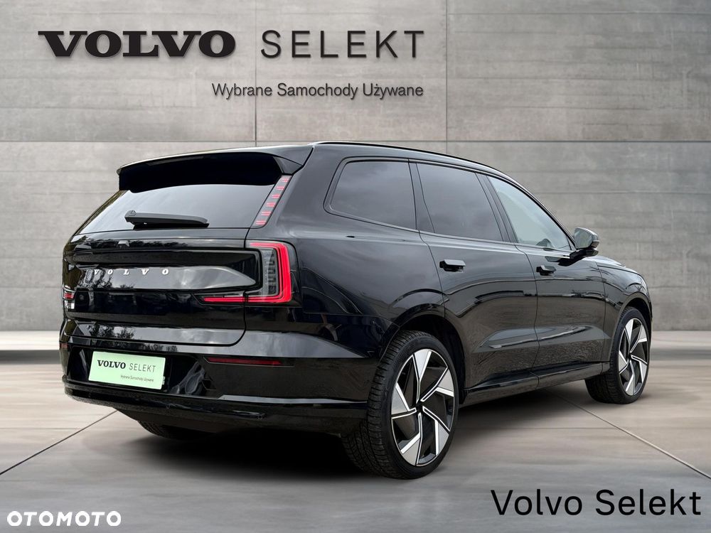 Volvo EX90 - 9