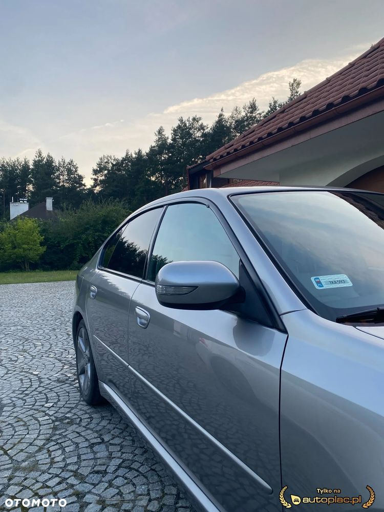 Subaru Legacy - 5