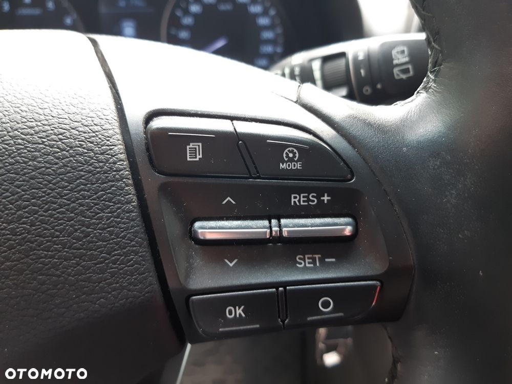 Hyundai i30 1.4 Classic + - 26