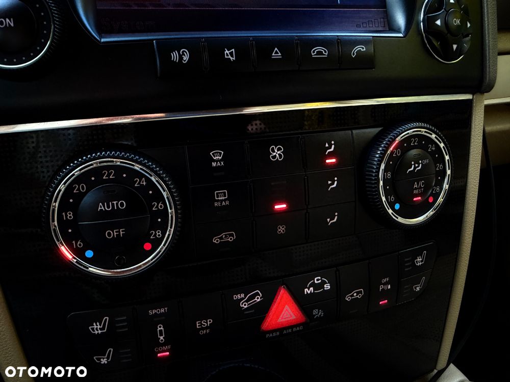 Mercedes-Benz ML 63 AMG 4Matic 7G-TRONIC - 40