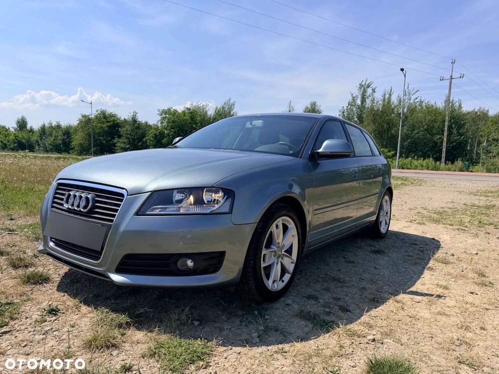Audi A3 Sportback 1.8 TFSI Ambiente - 8
