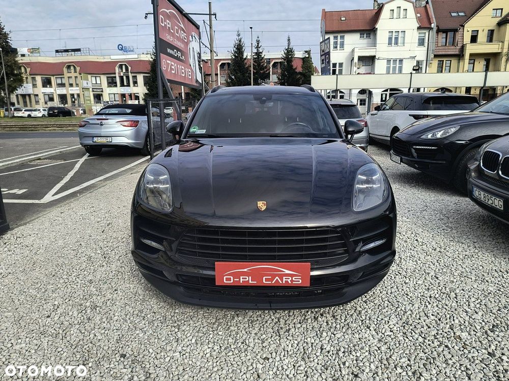 Porsche Macan - 4