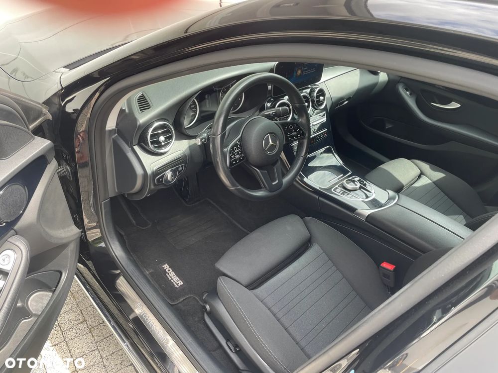 Mercedes-Benz Klasa C 200 d 9G-TRONIC Avantgarde - 21