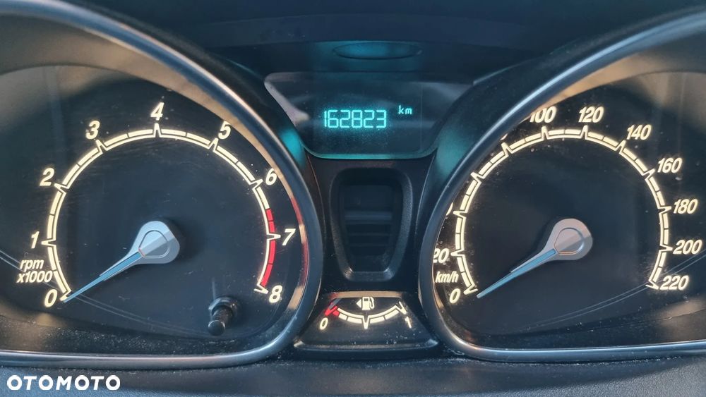 Ford Fiesta - 17