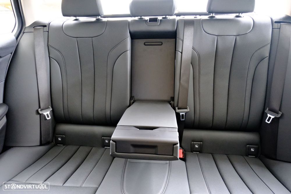 BMW 520 d Auto - 10