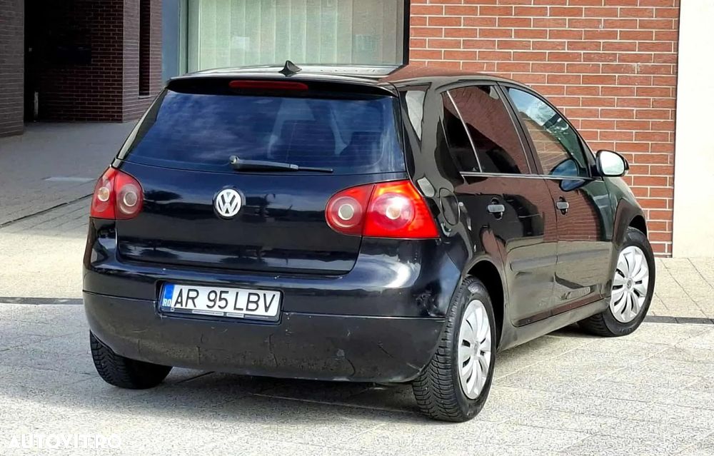 Volkswagen Golf - 3