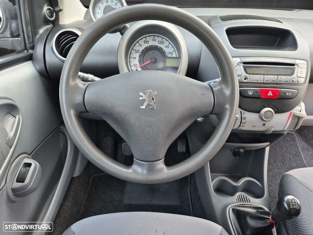 Peugeot 107 1.0 Urban - 18