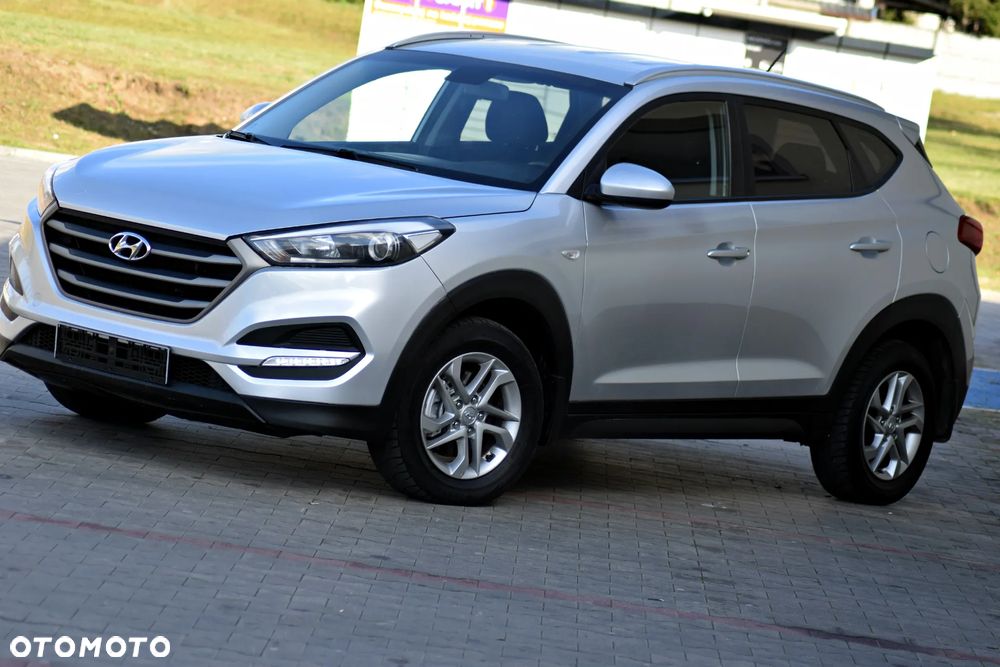 Hyundai Tucson 2.0 CRDi Style 4WD - 25