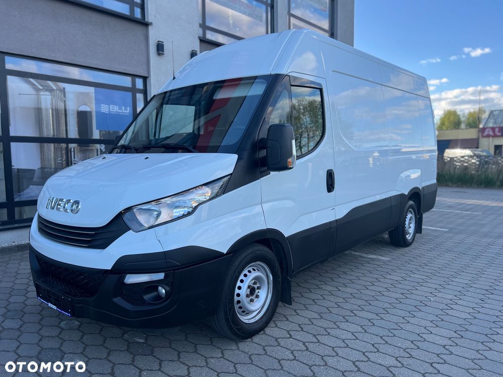 Iveco DAILY 35s18 L3H2 - 18