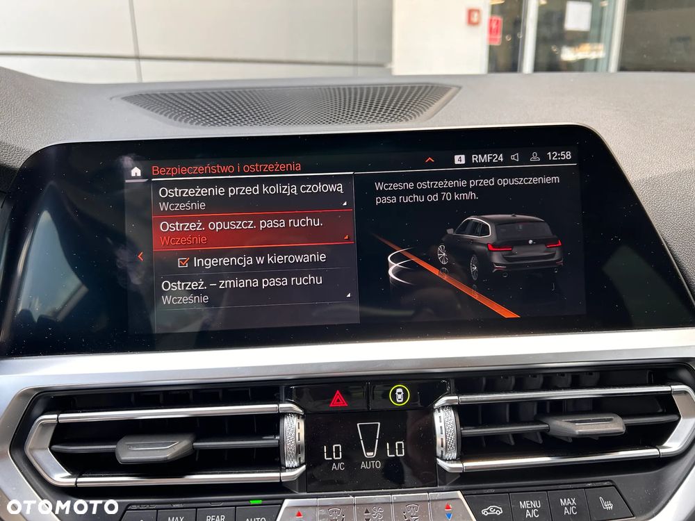 BMW Seria 3 320e xDrive Advantage sport - 40