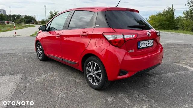 Toyota Yaris 1.5 20th Anniversary CVT - 3