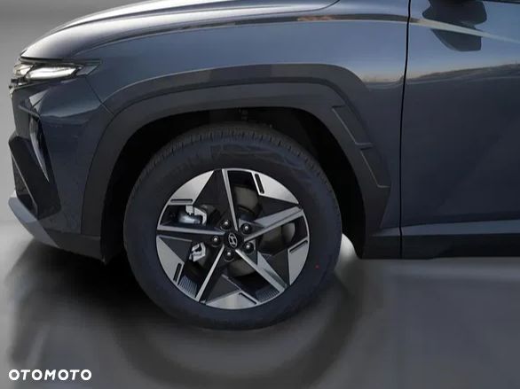 Hyundai Tucson 1.6 T-GDi HEV Executive 2WD - 16