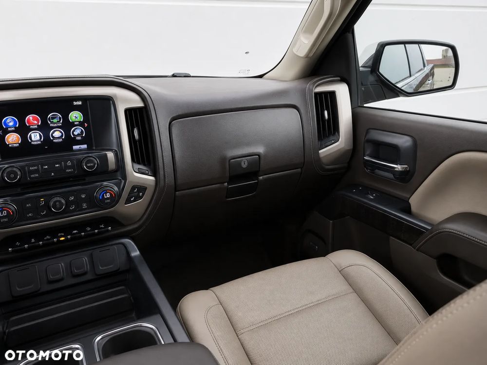 GMC Sierra - 17