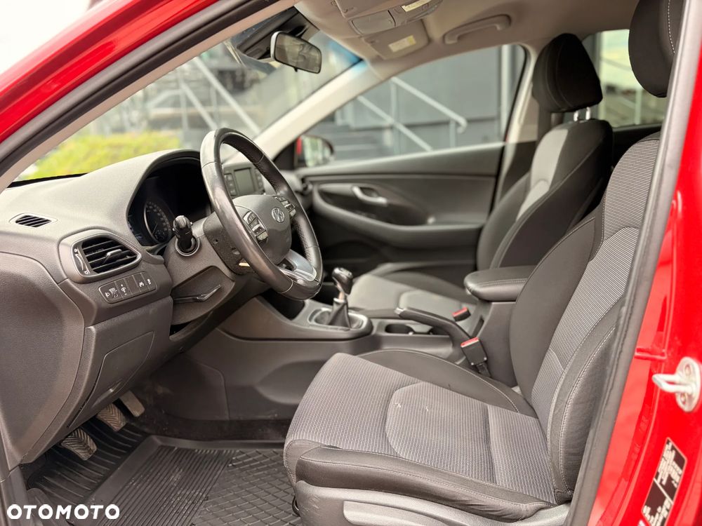 Hyundai i30 1.4 Comfort - 18