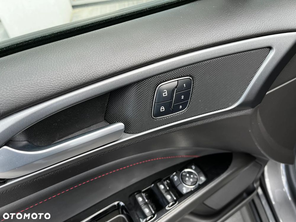 Ford Mondeo 2.0 EcoBoost STart-Stopp Autom ST-Line - 9