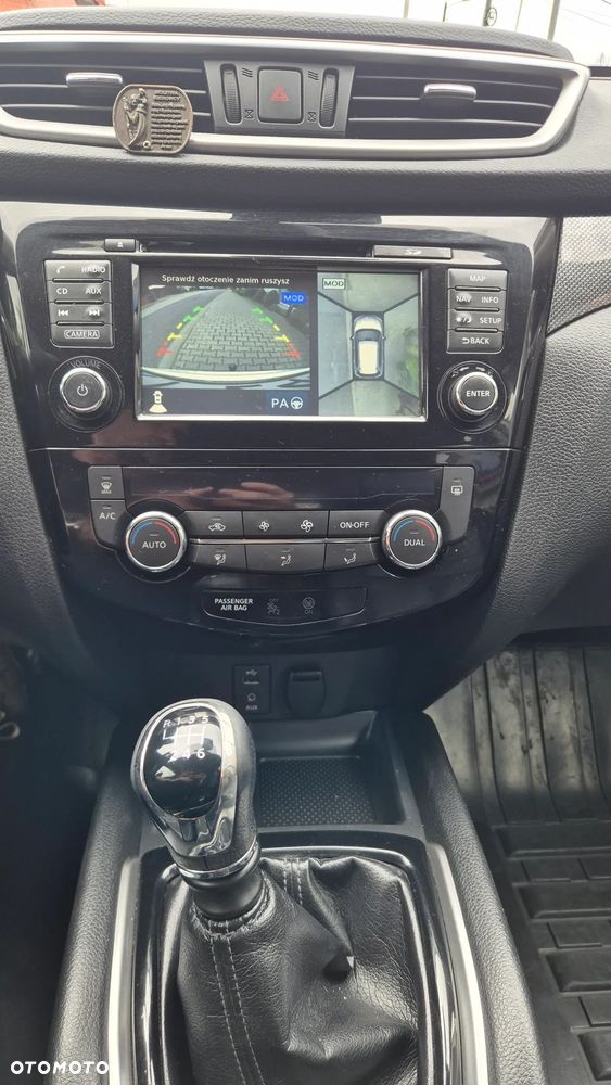 Nissan X-Trail 1.6 DCi Tekna 4WD EU6 - 17